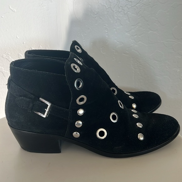 Sam Edelman black suede silver studded ankle boot. Sz 8.5 - Picture 5 of 9